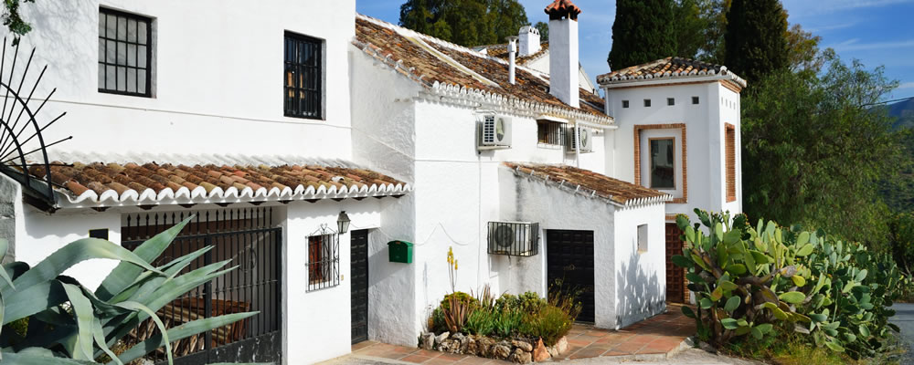 Spanish houses